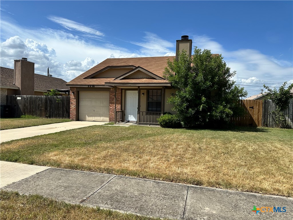 2238 Hilltop Loop Property Photo 1