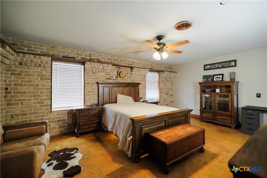 1157 Tulley Road Property Photo 13