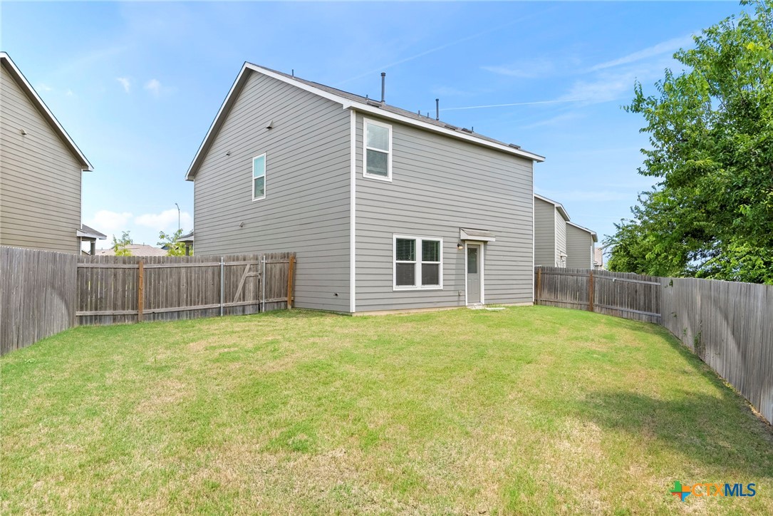 383 Soapstone Pass Property Photo 24