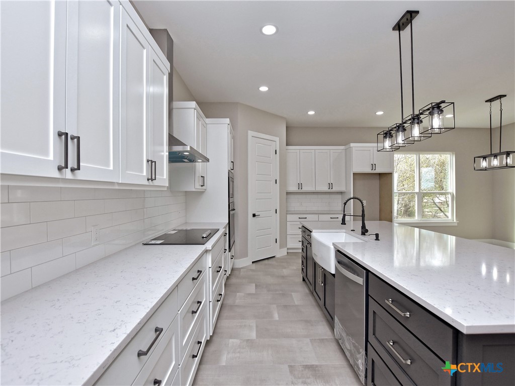212 Brandy Loop Property Photo