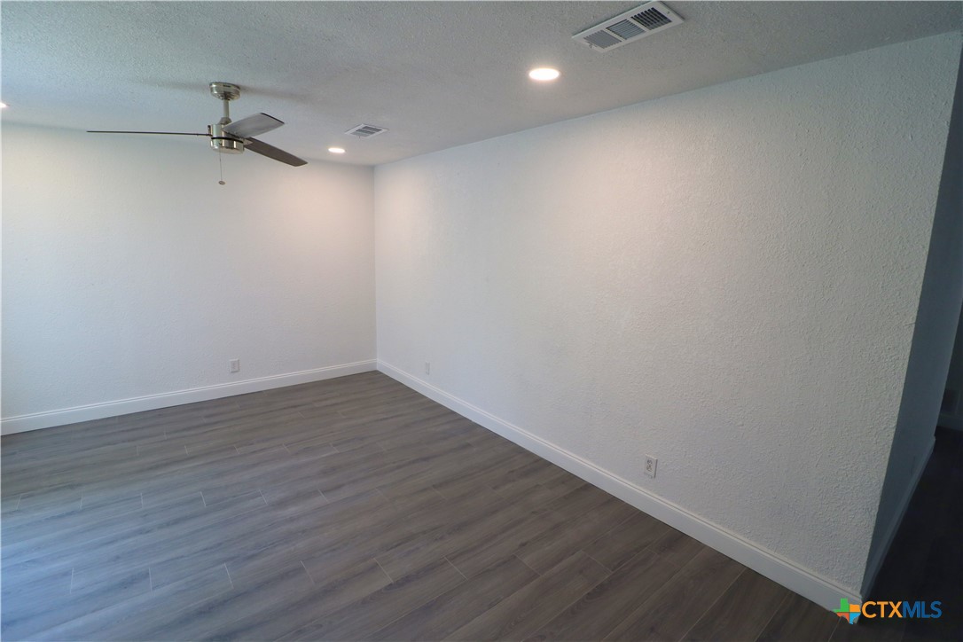 1309 Swope Drive Property Photo 7