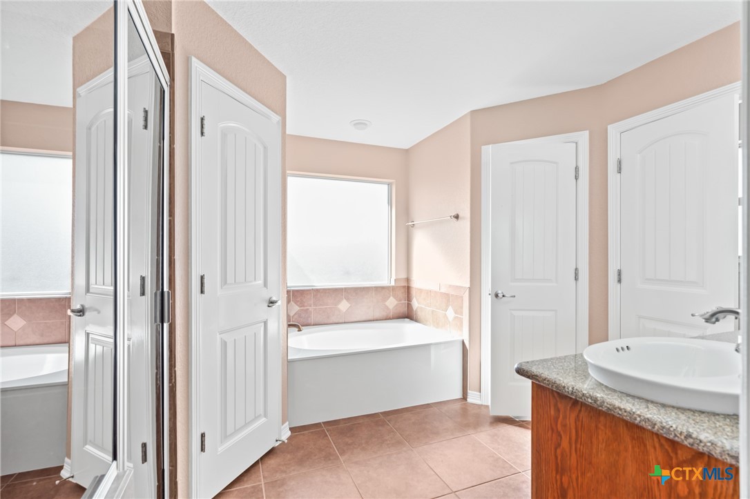 2532 Leatherwood Drive Property Photo 32