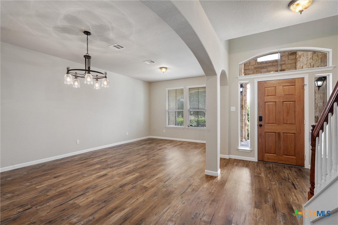 3903 Scenic Trail Drive Property Photo 3