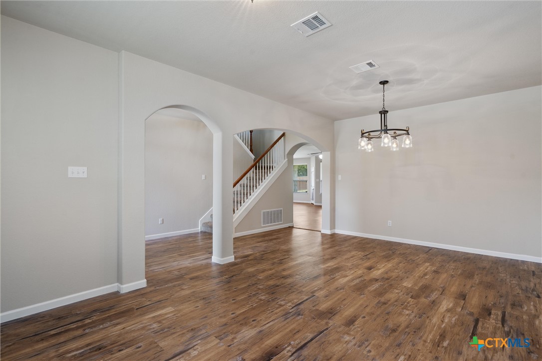 3903 Scenic Trail Drive Property Photo 6