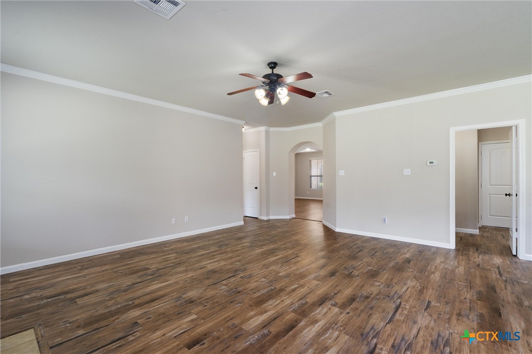 3903 Scenic Trail Drive Property Photo 7