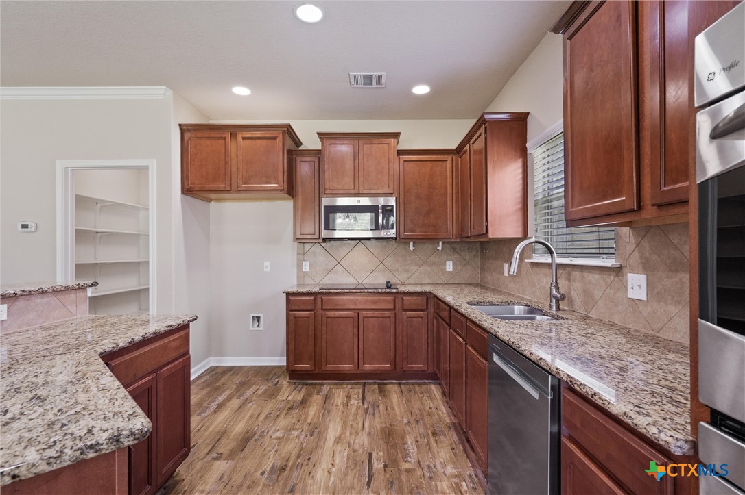 3903 Scenic Trail Drive Property Photo 17