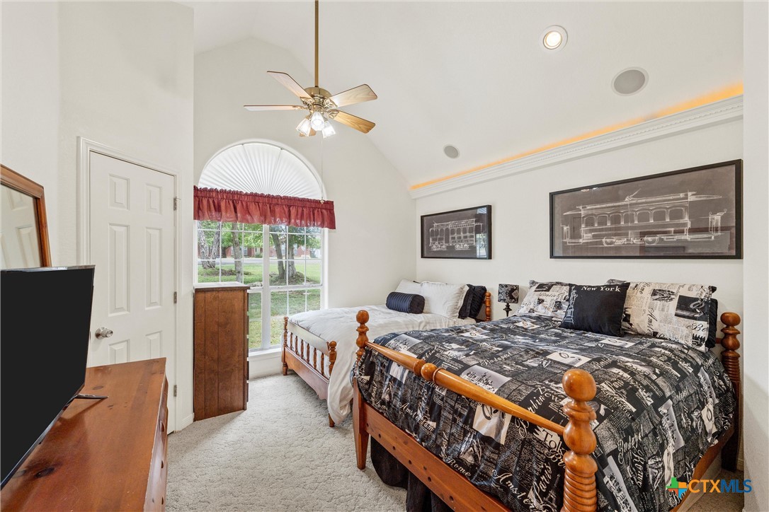 5008 Lakeaire Circle Property Photo 26