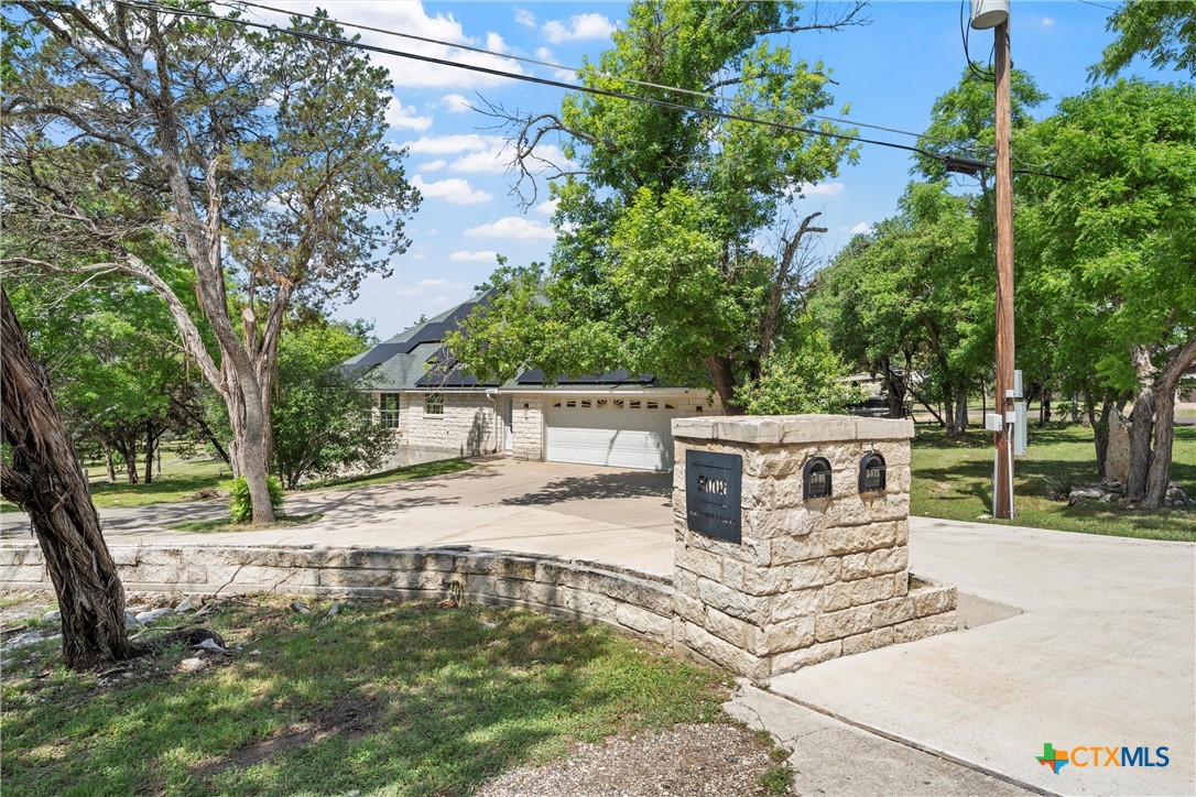 5008 Lakeaire Circle Property Photo 44