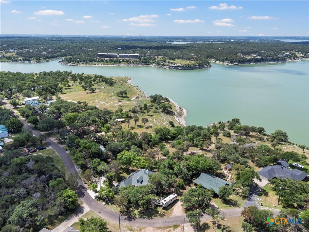 5008 Lakeaire Circle Property Photo 46