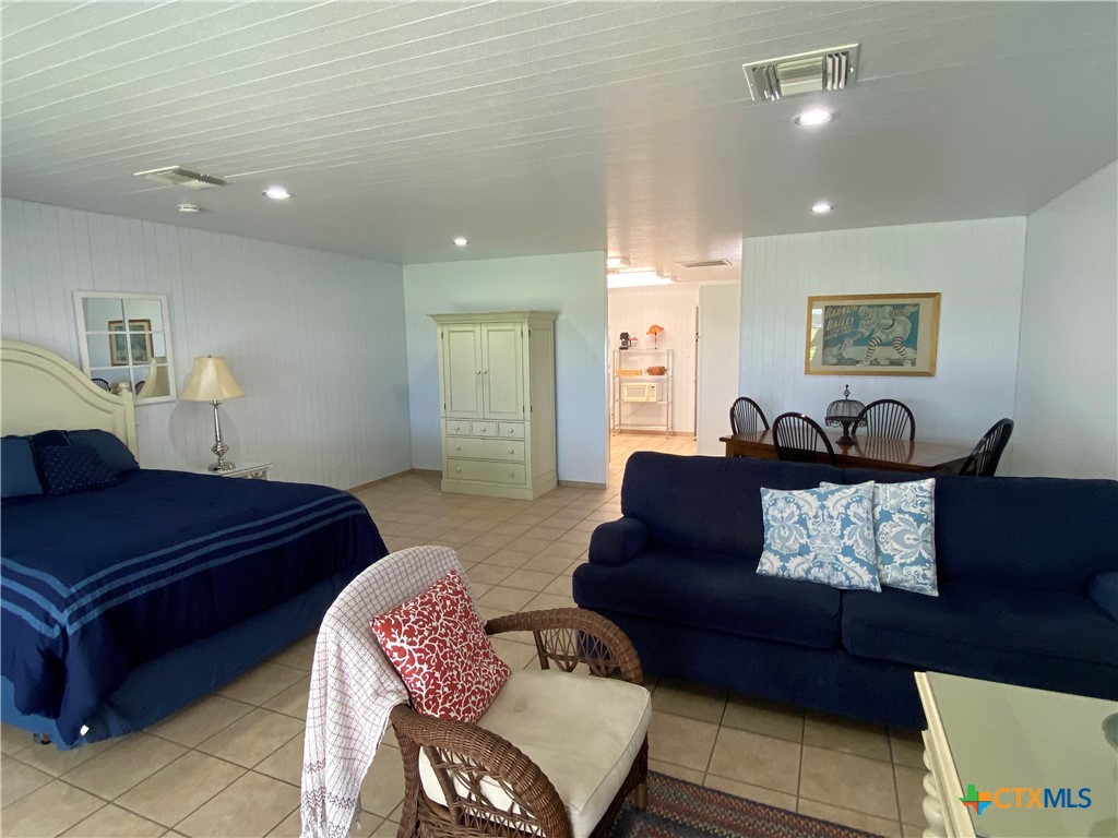 535 Ski Lodge 2 Property Photo 5