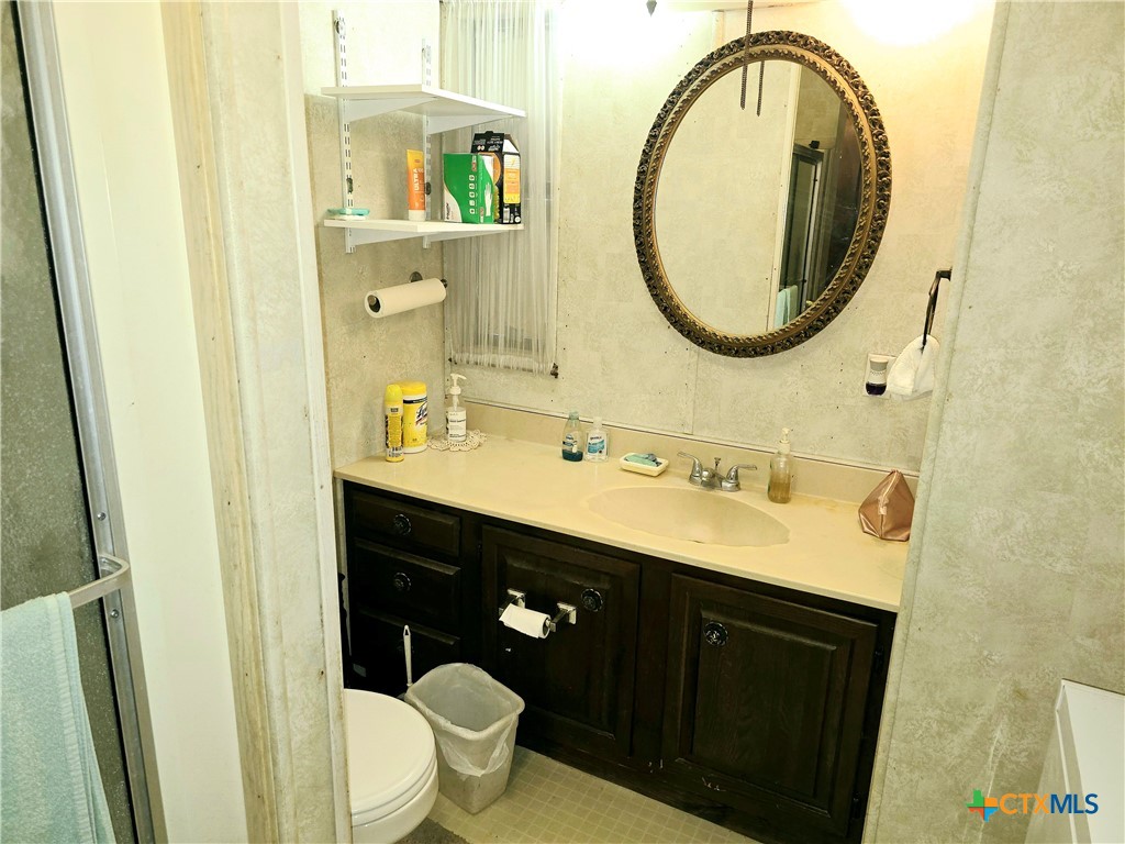 954 Coletoville Road Property Photo 8