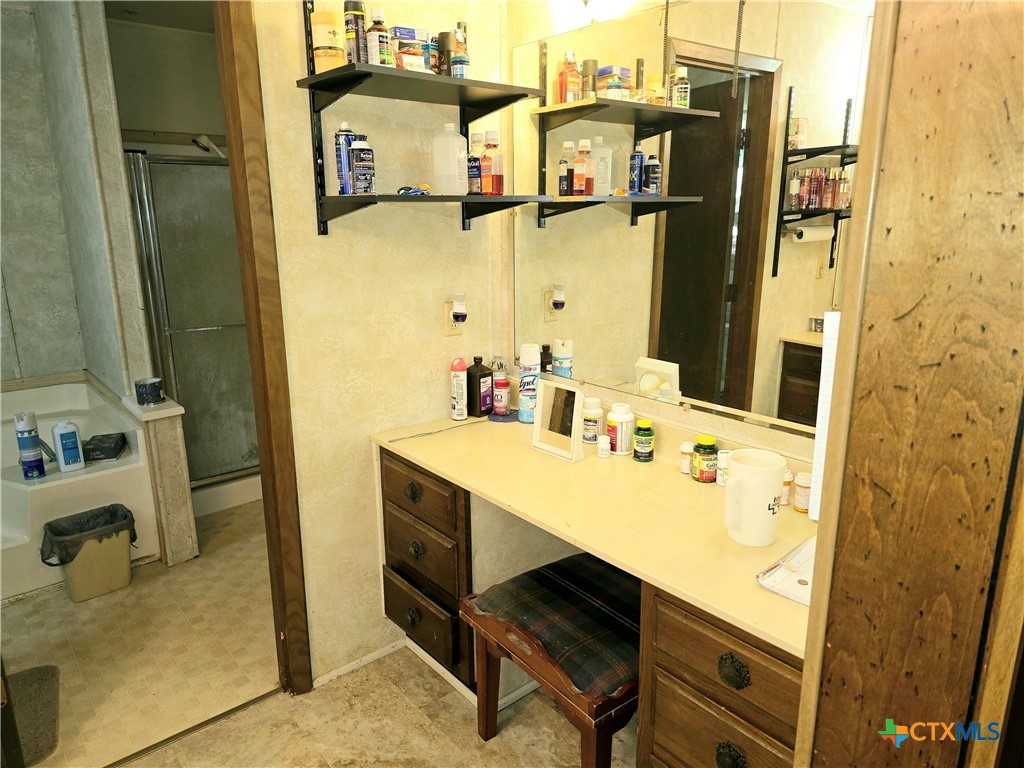 954 Coletoville Road Property Photo 14