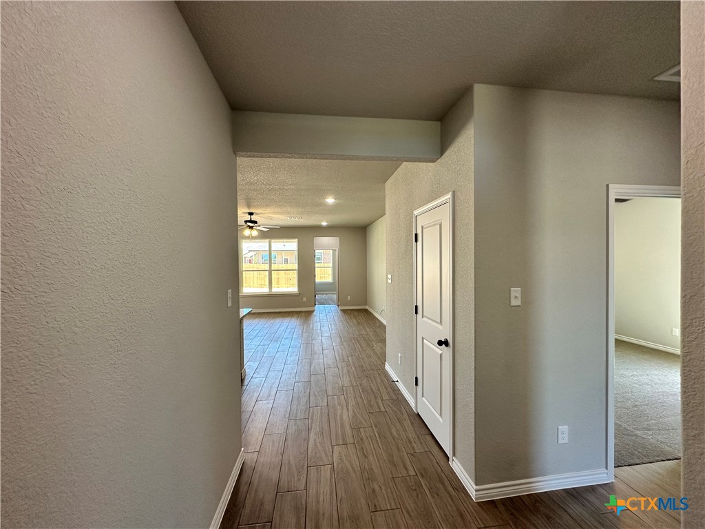 3105 Seeker Street Property Photo 3