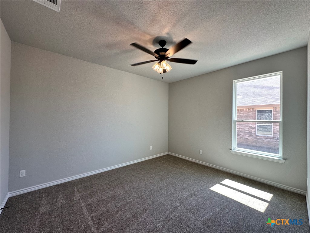 3105 Seeker Street Property Photo 12