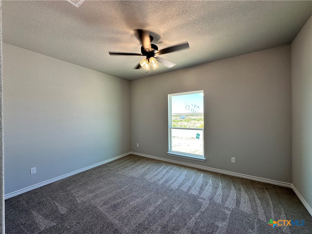 3105 Seeker Street Property Photo 14