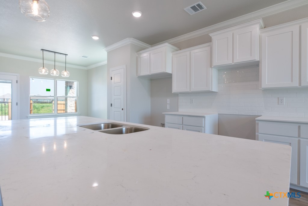 1634 Rita Blanca Trail Property Photo 9