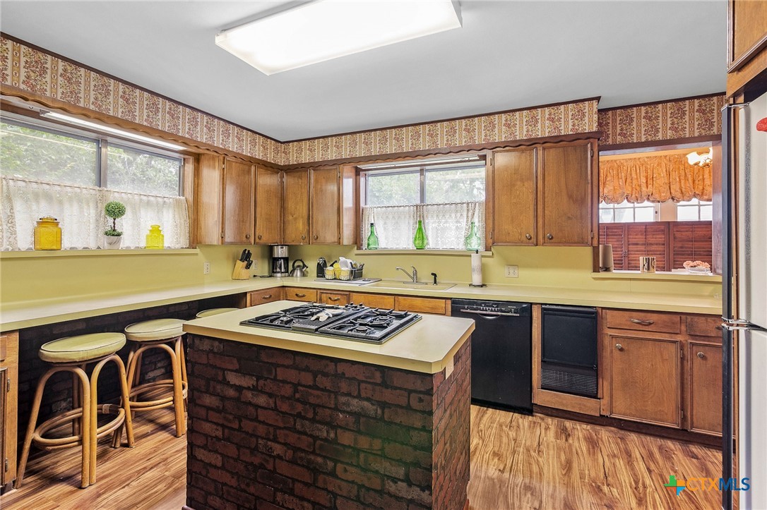 503 Coke Street Property Photo 17