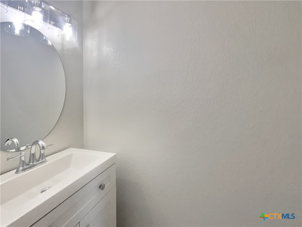 2207 Napier Drive Property Photo 11