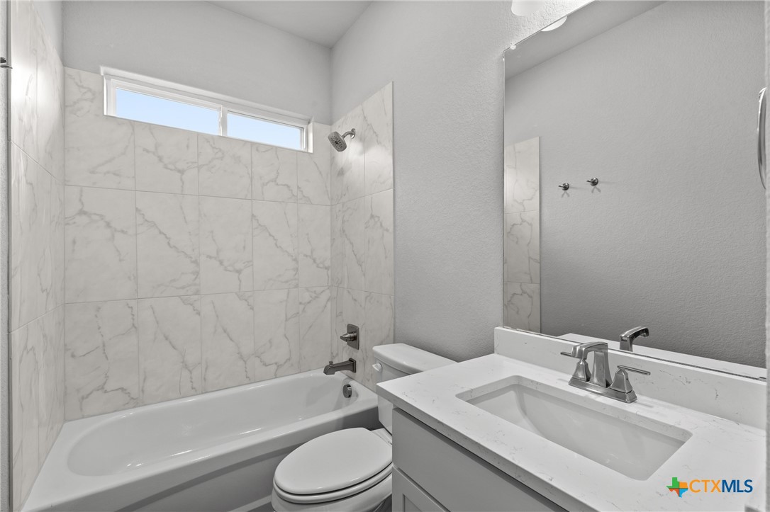 618 Seven Springs Drive Property Photo 4