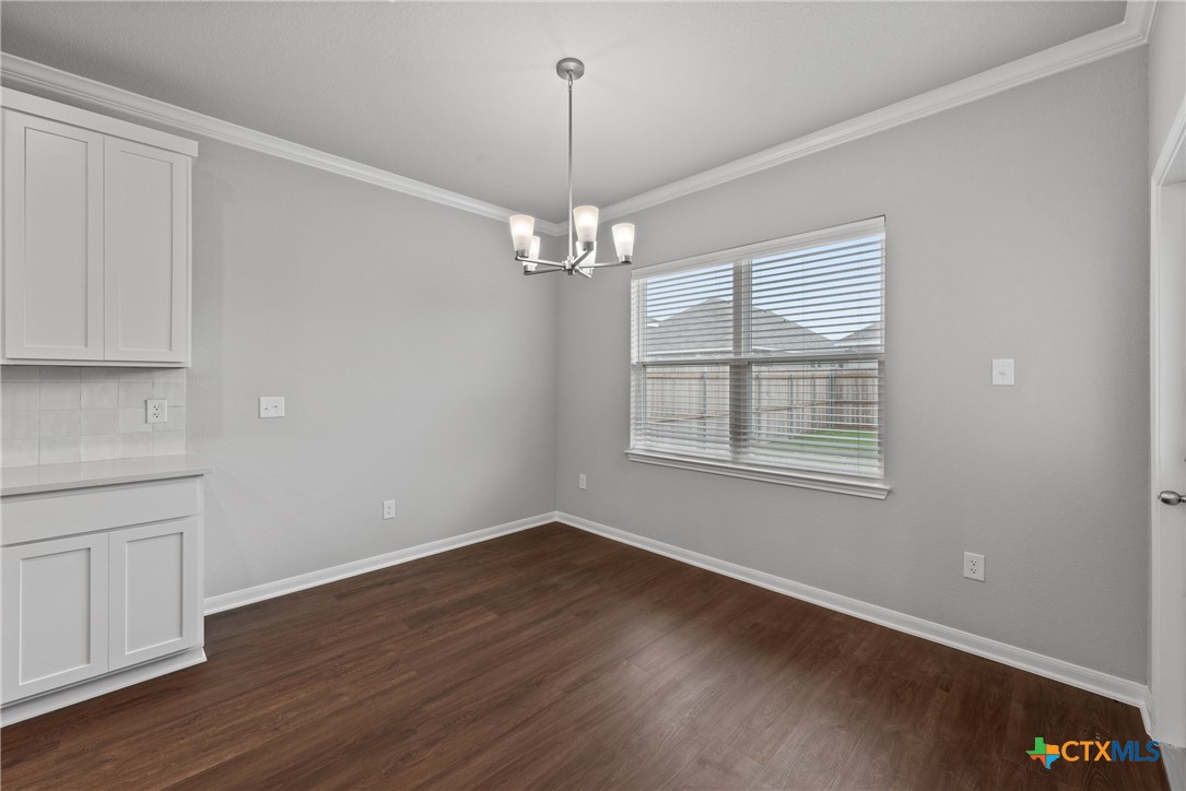 618 Seven Springs Drive Property Photo 11