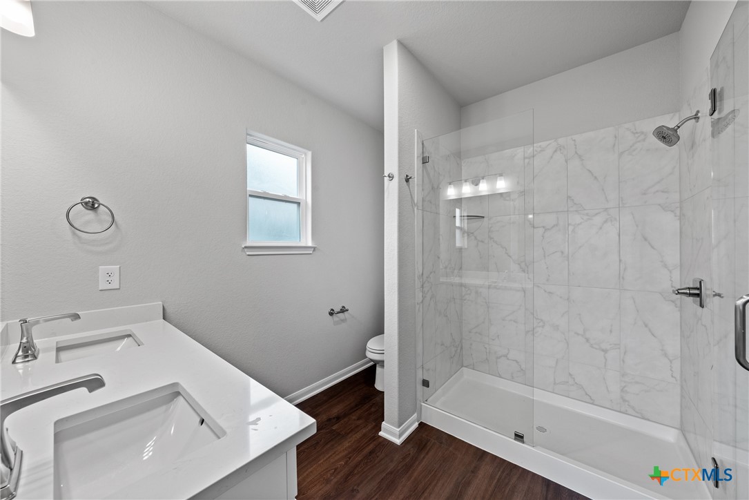 618 Seven Springs Drive Property Photo 23