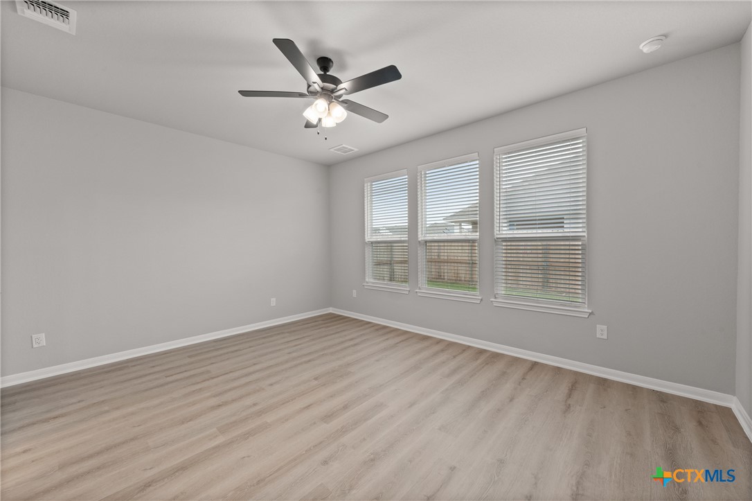 704 Seven Springs Drive Property Photo 20