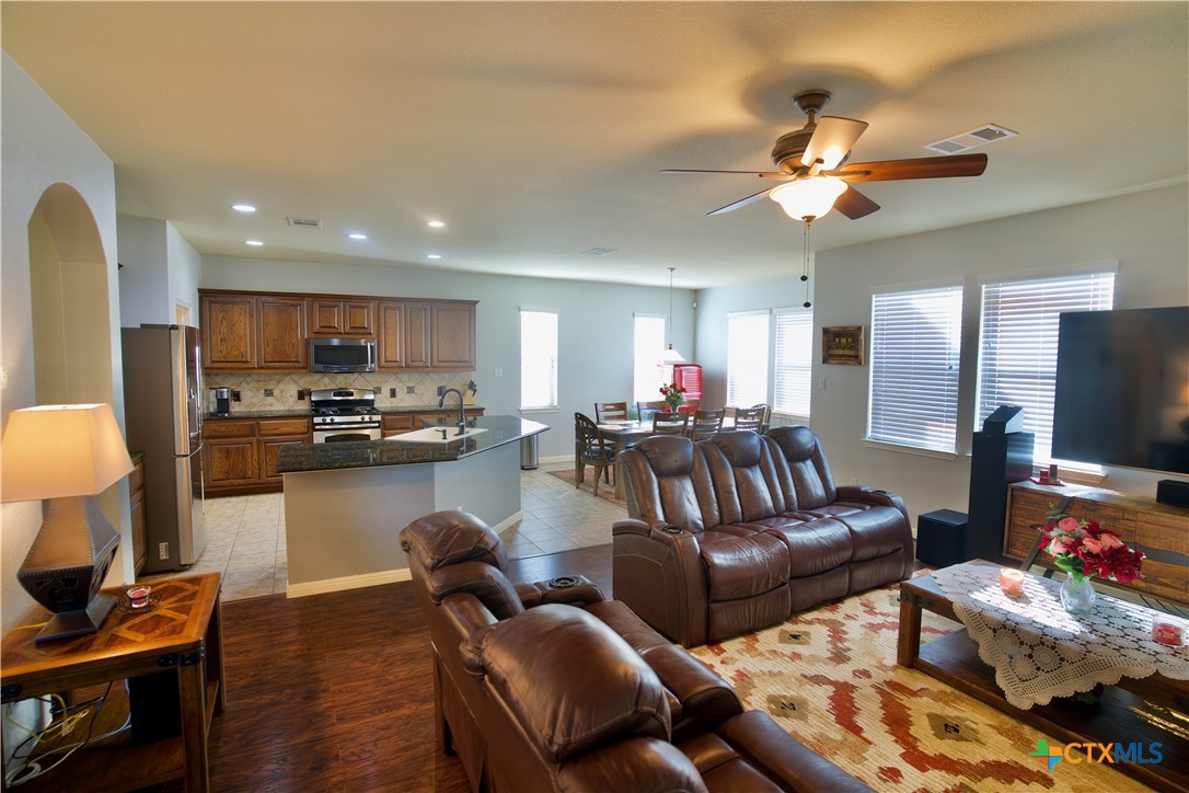 146 Silo Street Property Photo 8