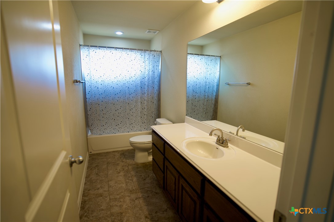 146 Silo Street Property Photo 18