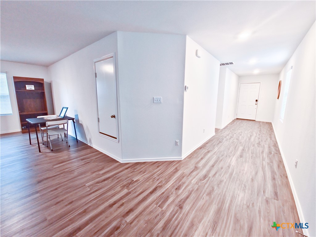 13415 Mussel Run Property Photo 4