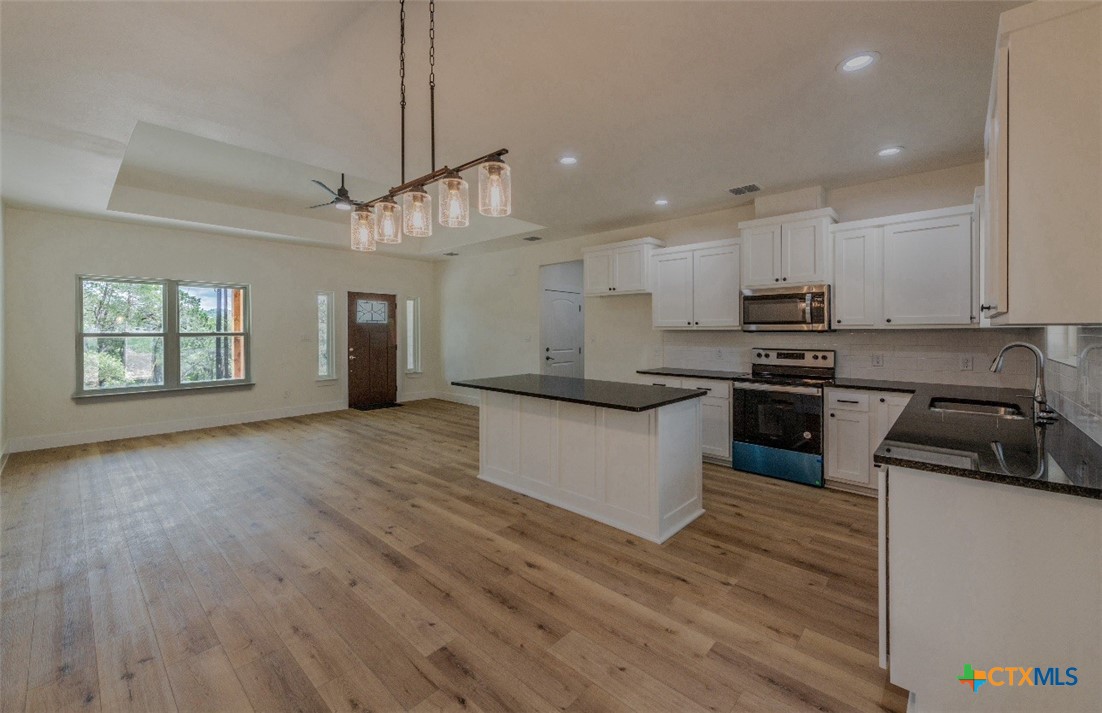 635 Cactus Flower Property Photo 7