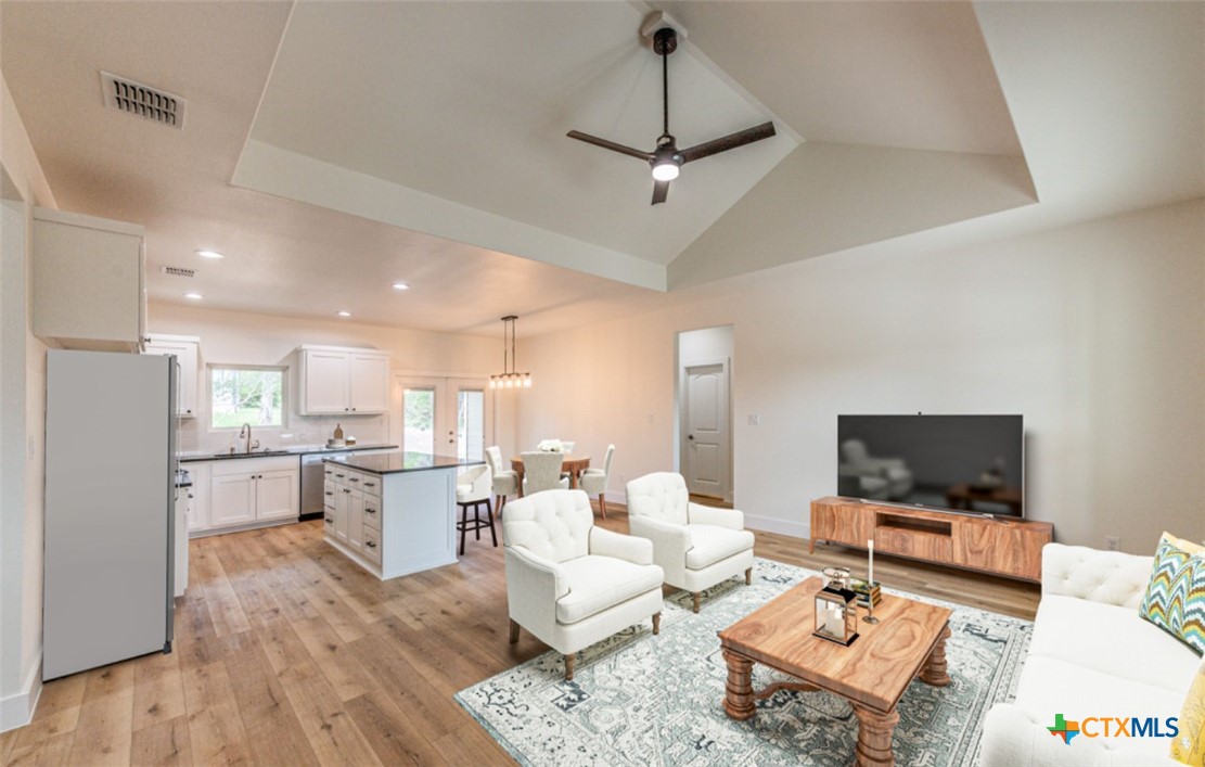 635 Cactus Flower Property Photo 8
