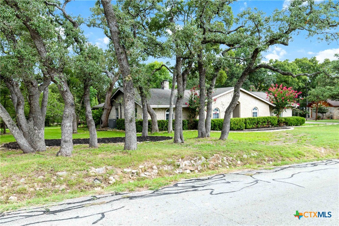 106 Kildeer Drive Property Photo 6