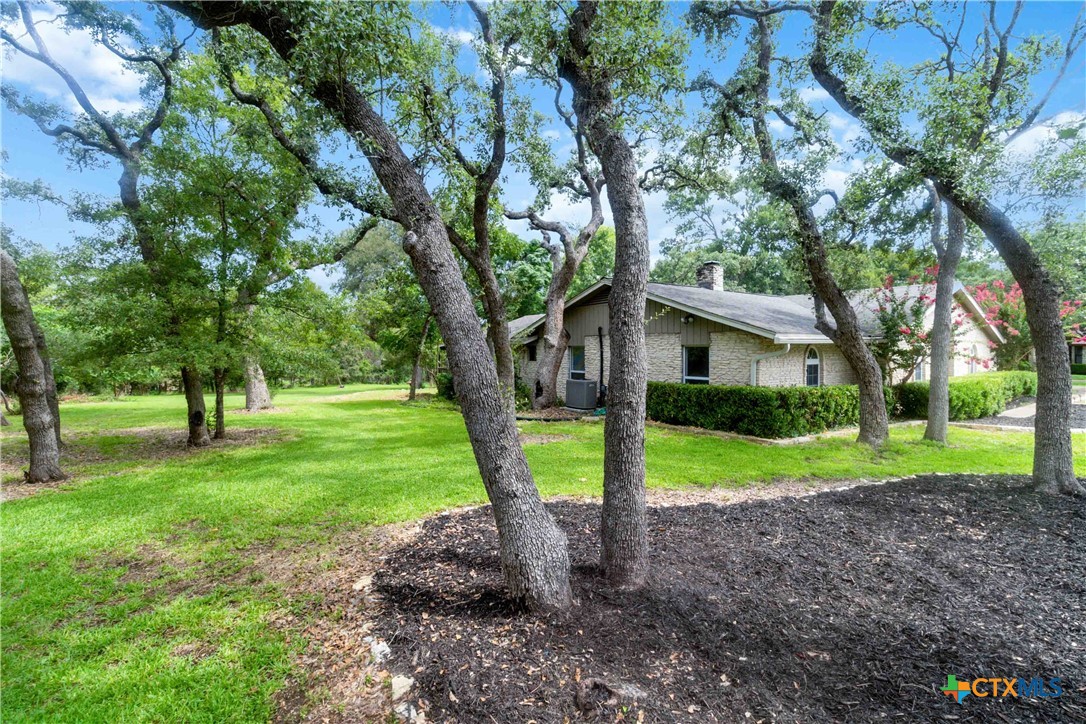 106 Kildeer Drive Property Photo 6