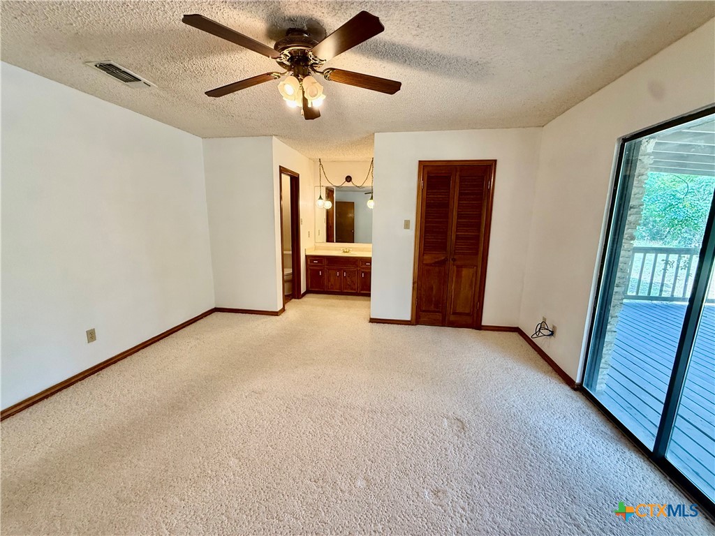 106 Kildeer Drive Property Photo 13