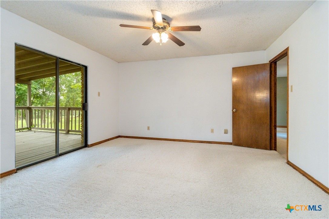 106 Kildeer Drive Property Photo 13