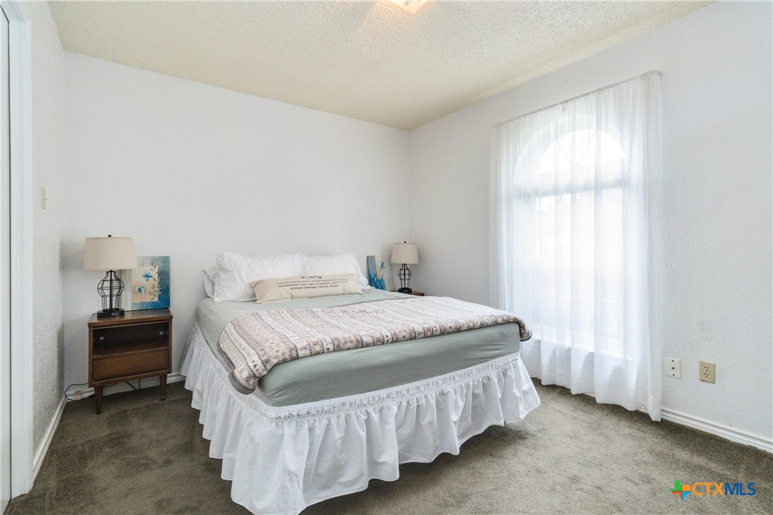 106 Kildeer Drive Property Photo 16