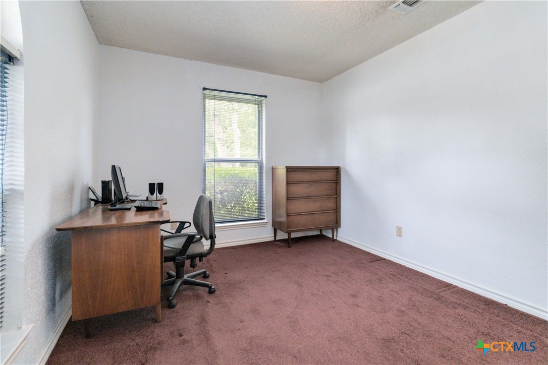106 Kildeer Drive Property Photo 20