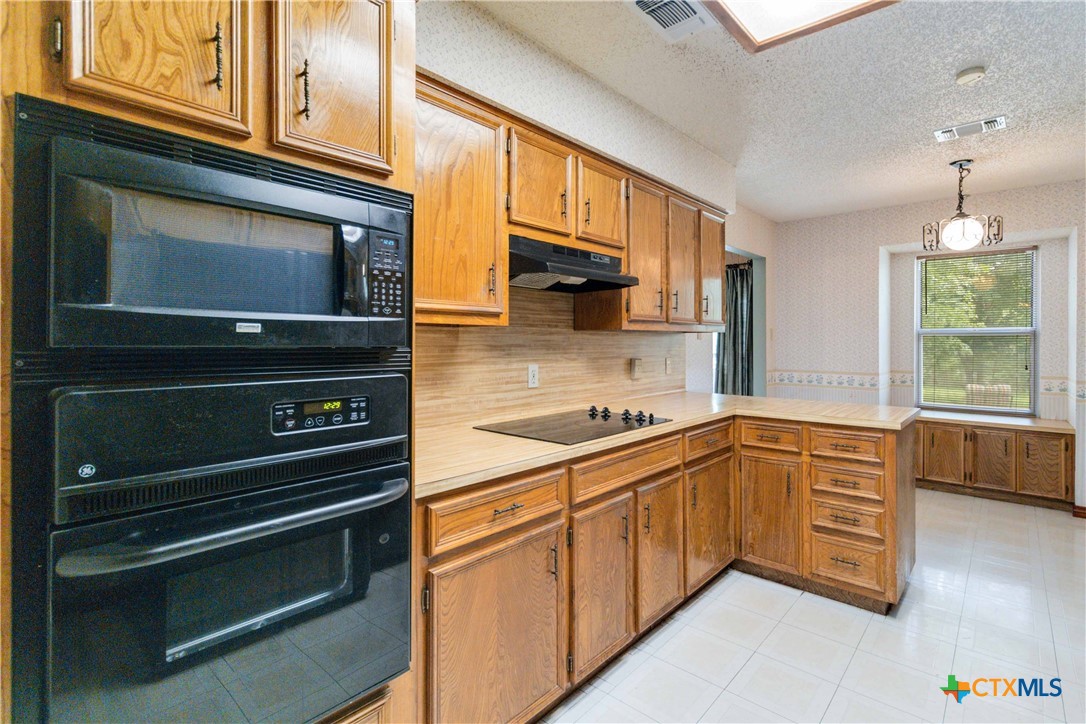 106 Kildeer Drive Property Photo 27