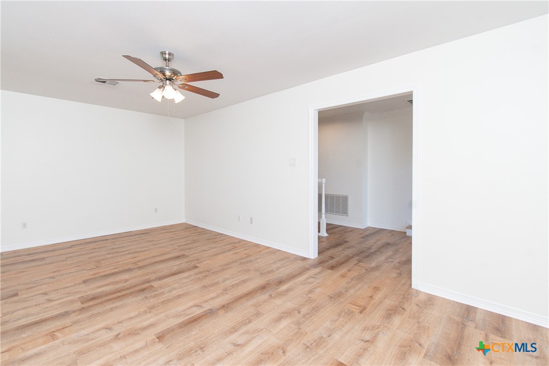 2421 Pin Oak Drive Property Photo 26