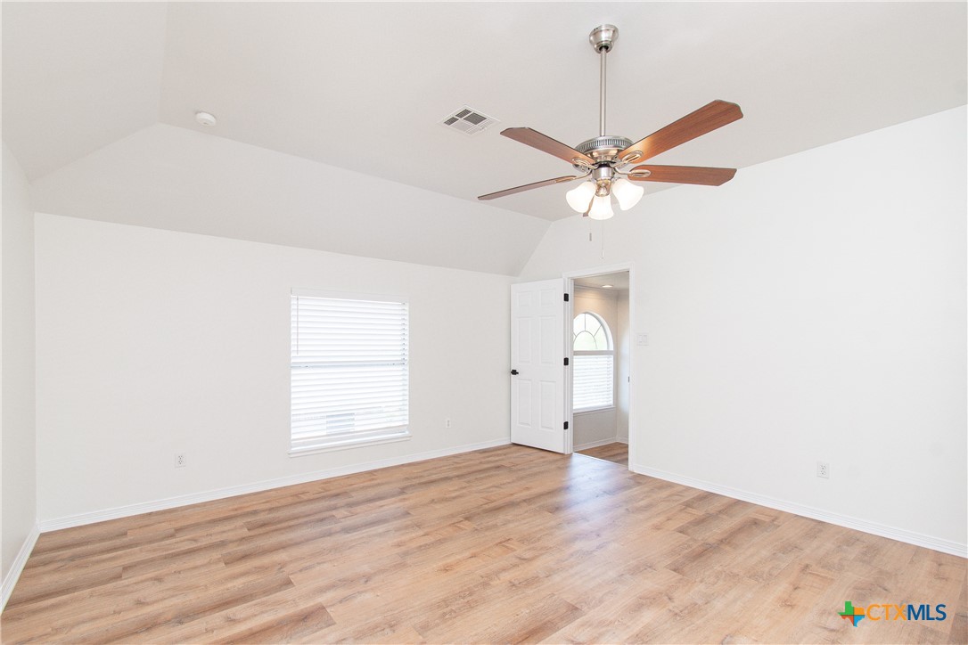 2421 Pin Oak Drive Property Photo 31