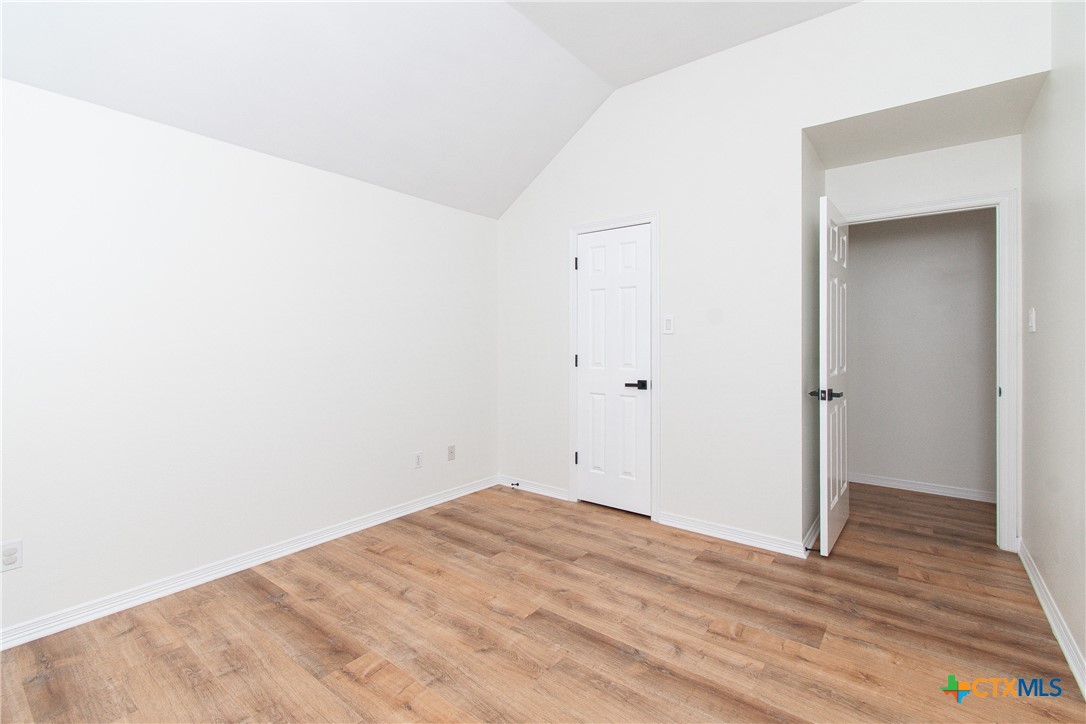 2421 Pin Oak Drive Property Photo 39