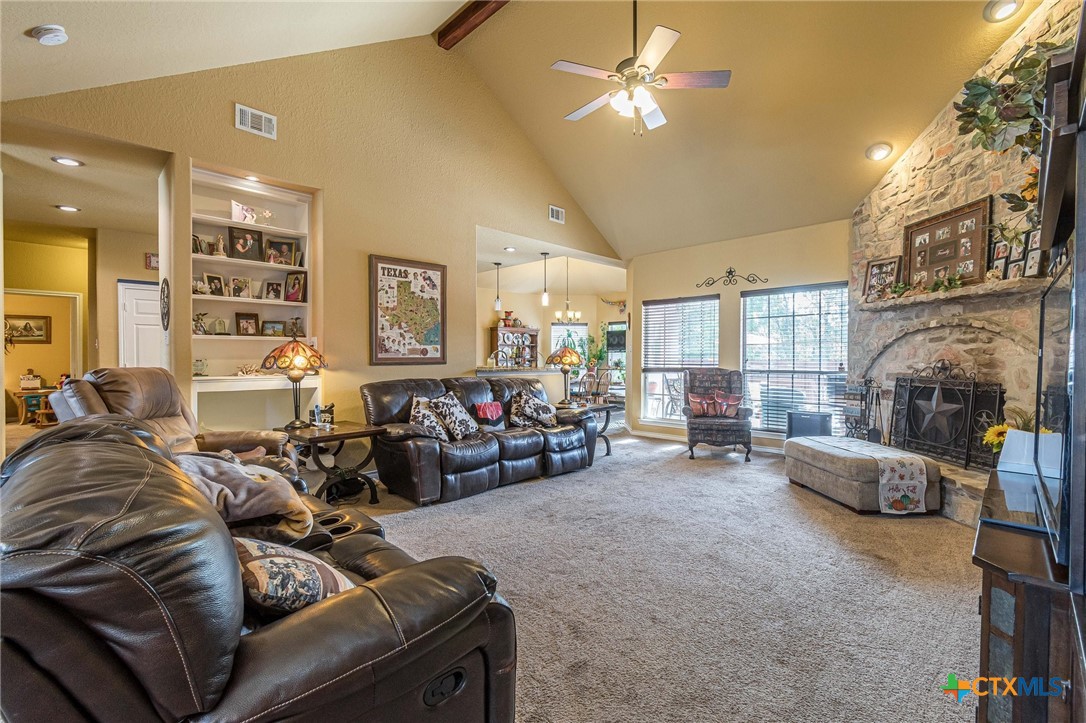 217 Meadowlark Lane Property Photo 13