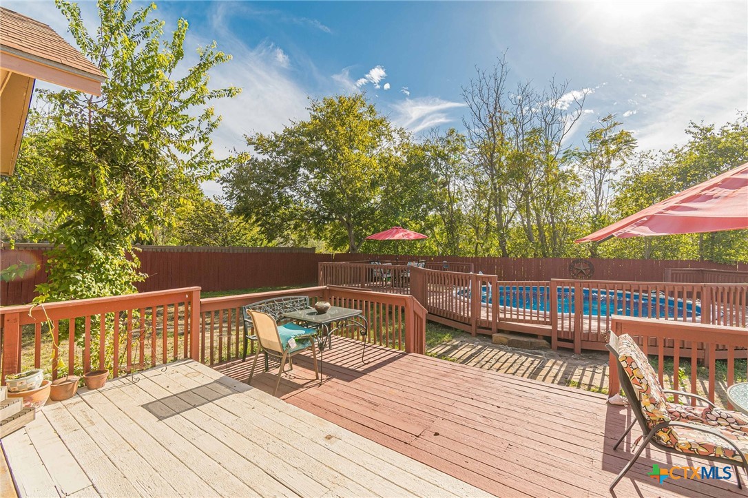 217 Meadowlark Lane Property Photo 26