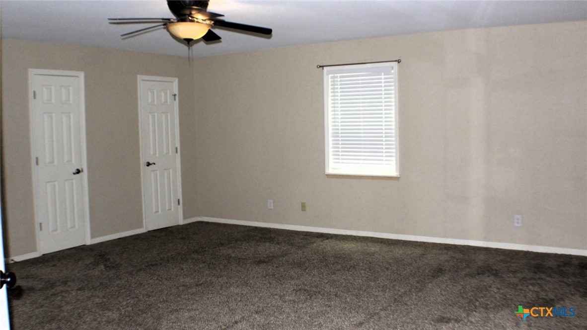 4601 Evergreen Lane Property Photo 11