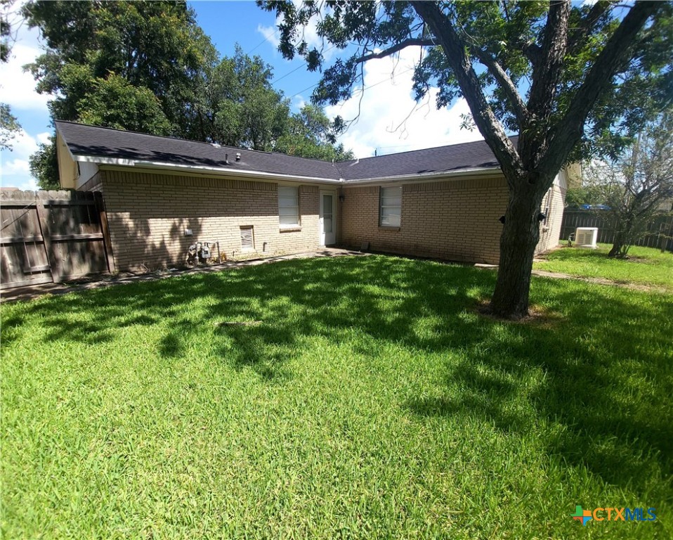 4601 Evergreen Lane Property Photo 19