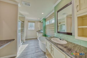 875 County Road 231 Property Photo 19
