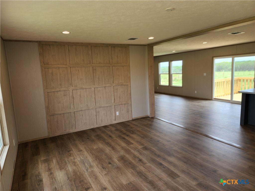 41 Pr 3042 Property Photo 4