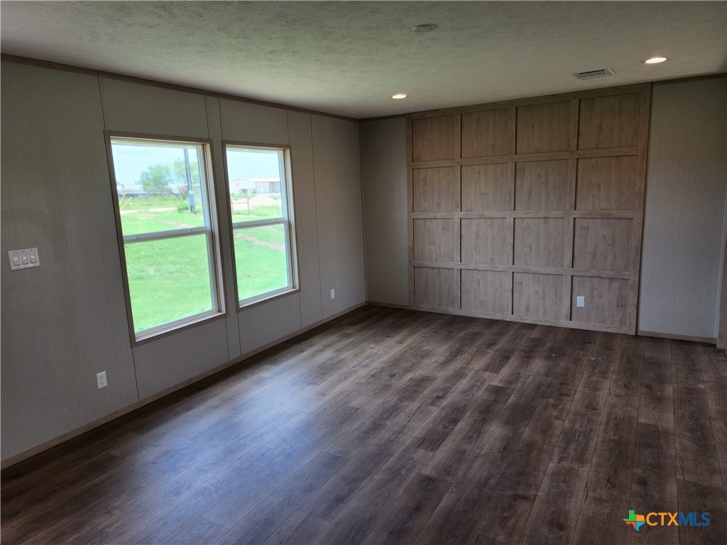 41 Pr 3042 Property Photo 5
