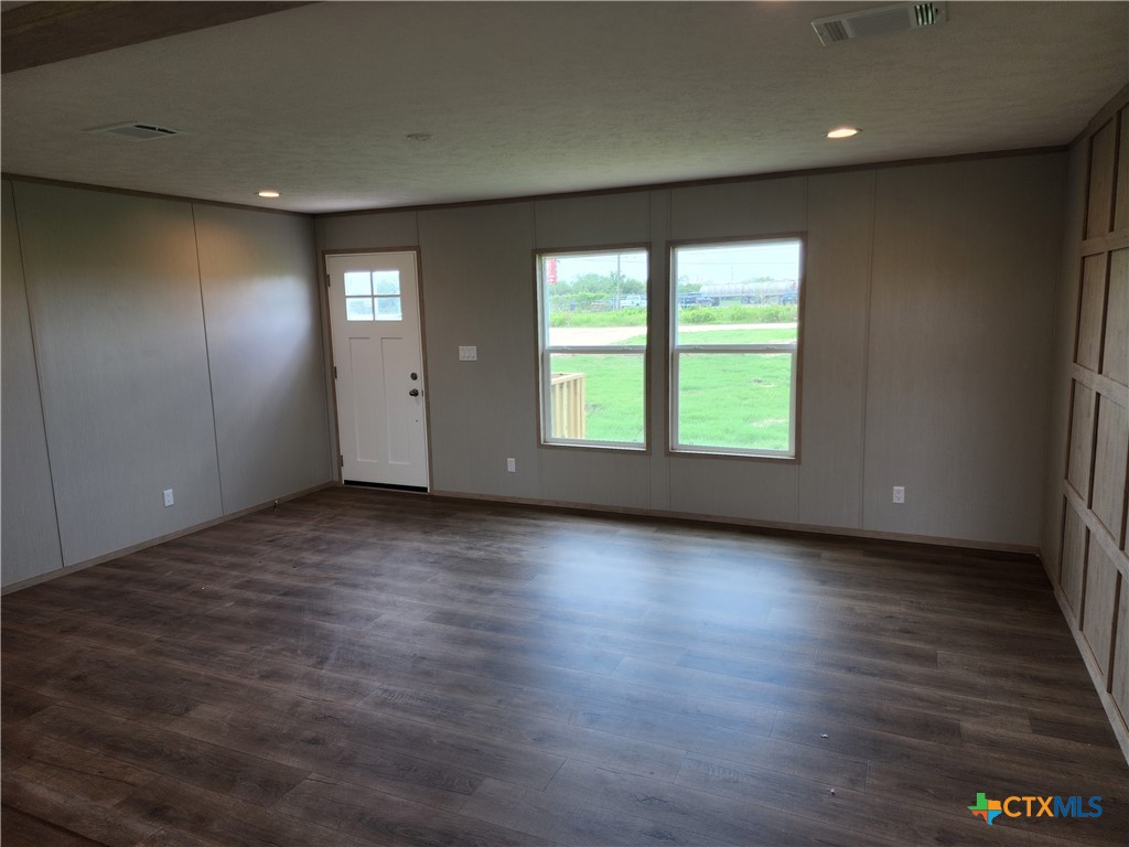41 Pr 3042 Property Photo 19