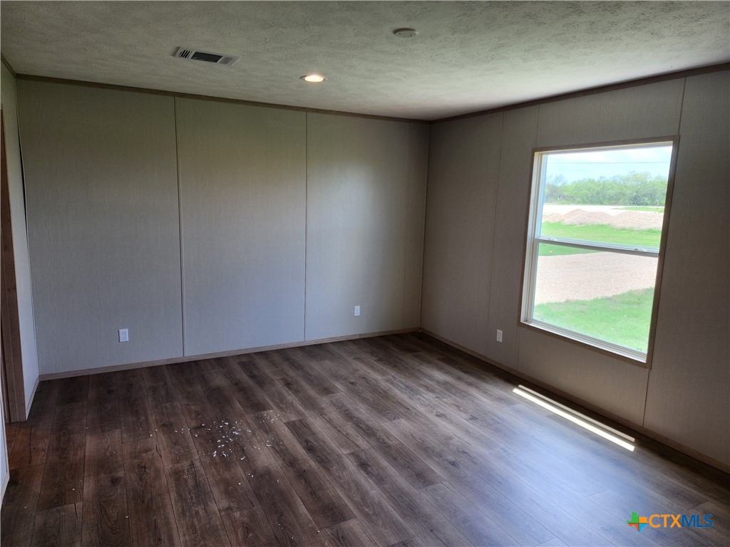 41 Pr 3042 Property Photo 21